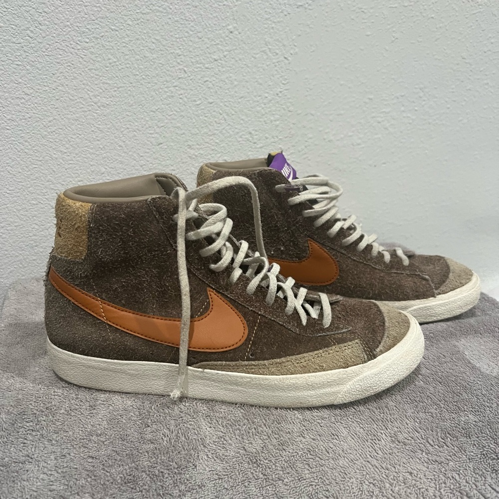 Nike Blazer Mid ‘77 Premium Dark Chocolate Suede Sneakers - Men’s 8